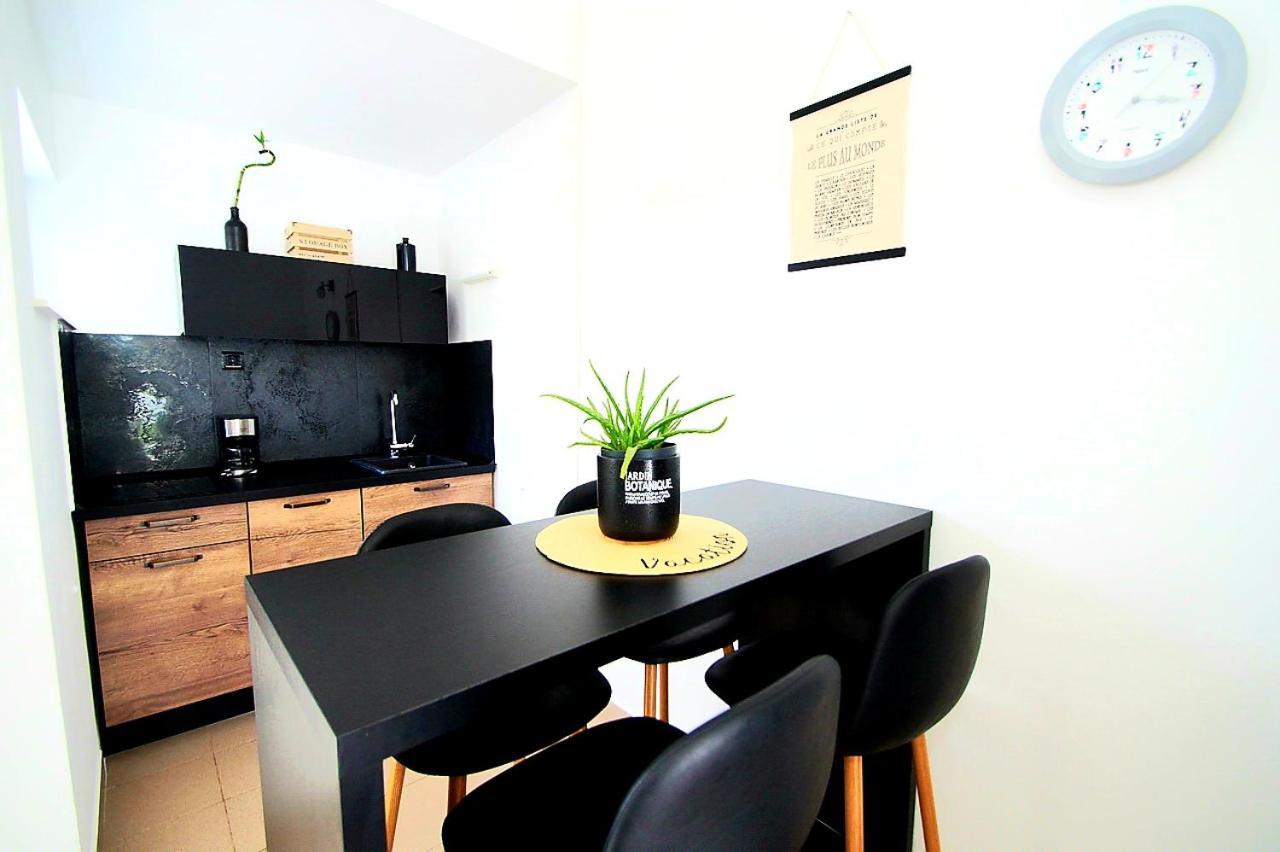 Apartments Petrovic Primosten Exterior photo